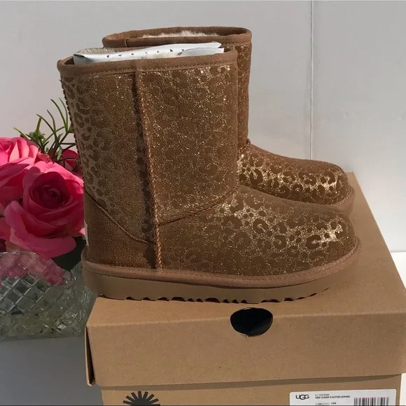 UGG Classic II Glitter Leopard - Picture 2 of 7